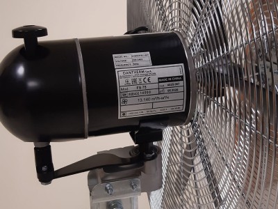 MASTER FS75 ipari állóventilátor - 75cm, max légszállítás 13140 m3/h