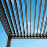 MotionFlex 300 bioklímatikus pergola, villanymotoros vezérléssel, fehér színű LED világítással